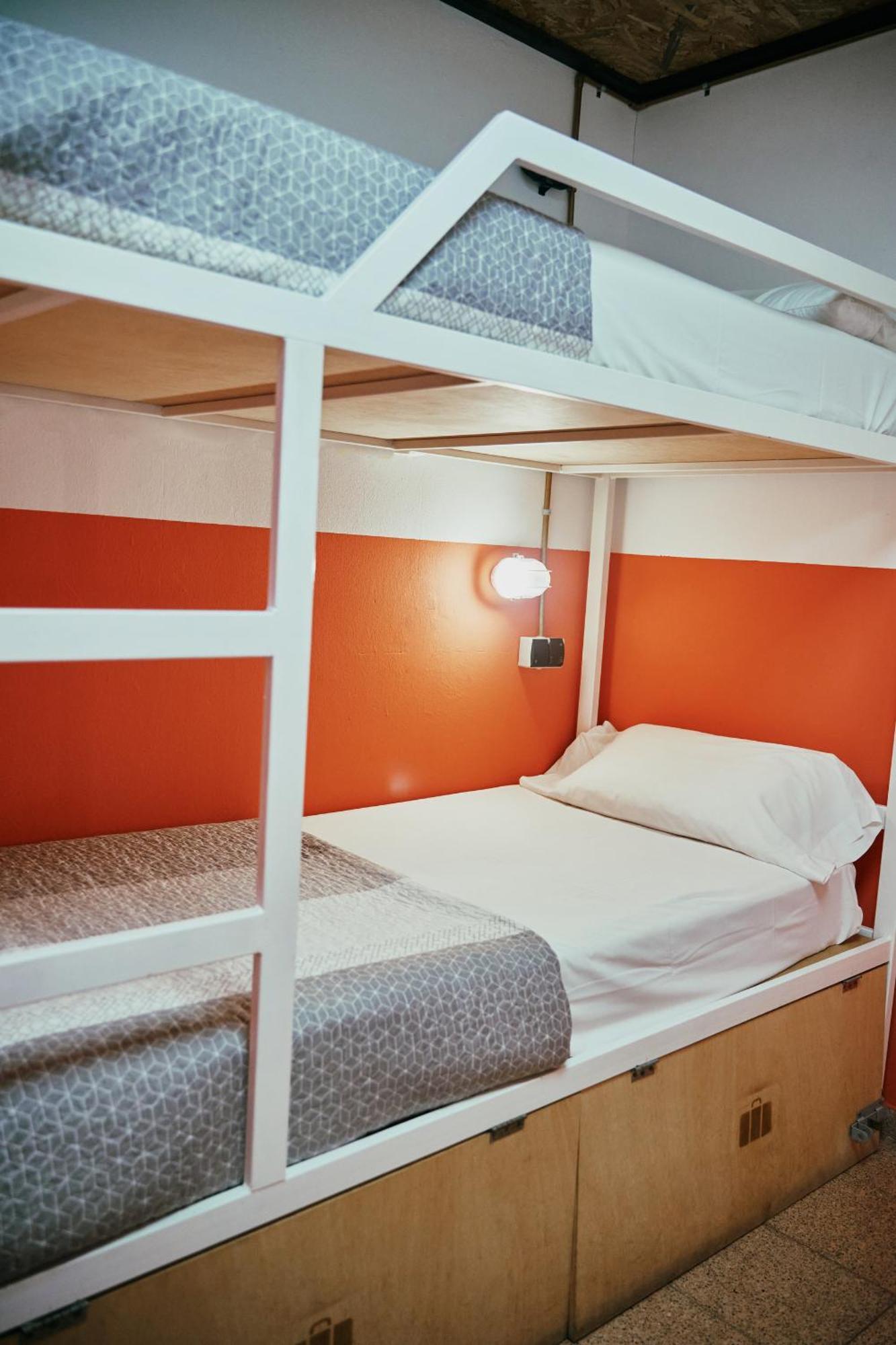 Loft Hostal Group Lloret de Mar Zewnętrze zdjęcie
